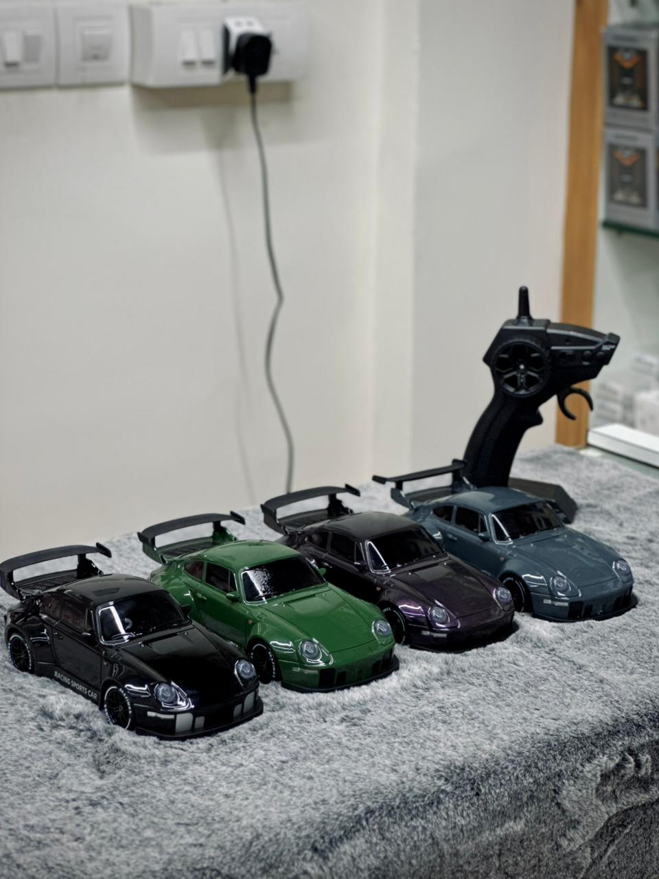 Porsche Remove RC Car